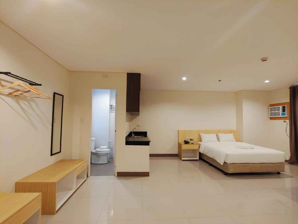 Hotel Kaizen Manila